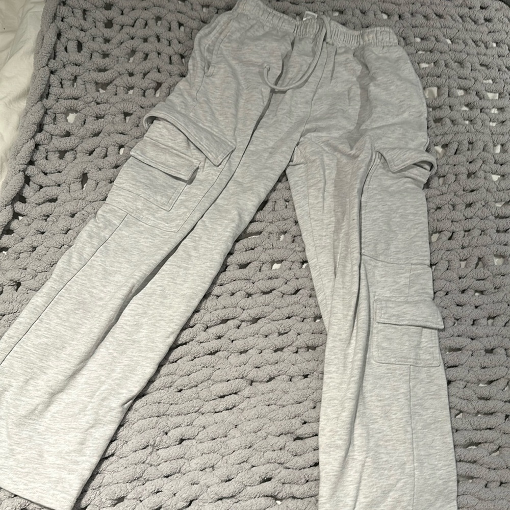 Garage white cargo sweatpants